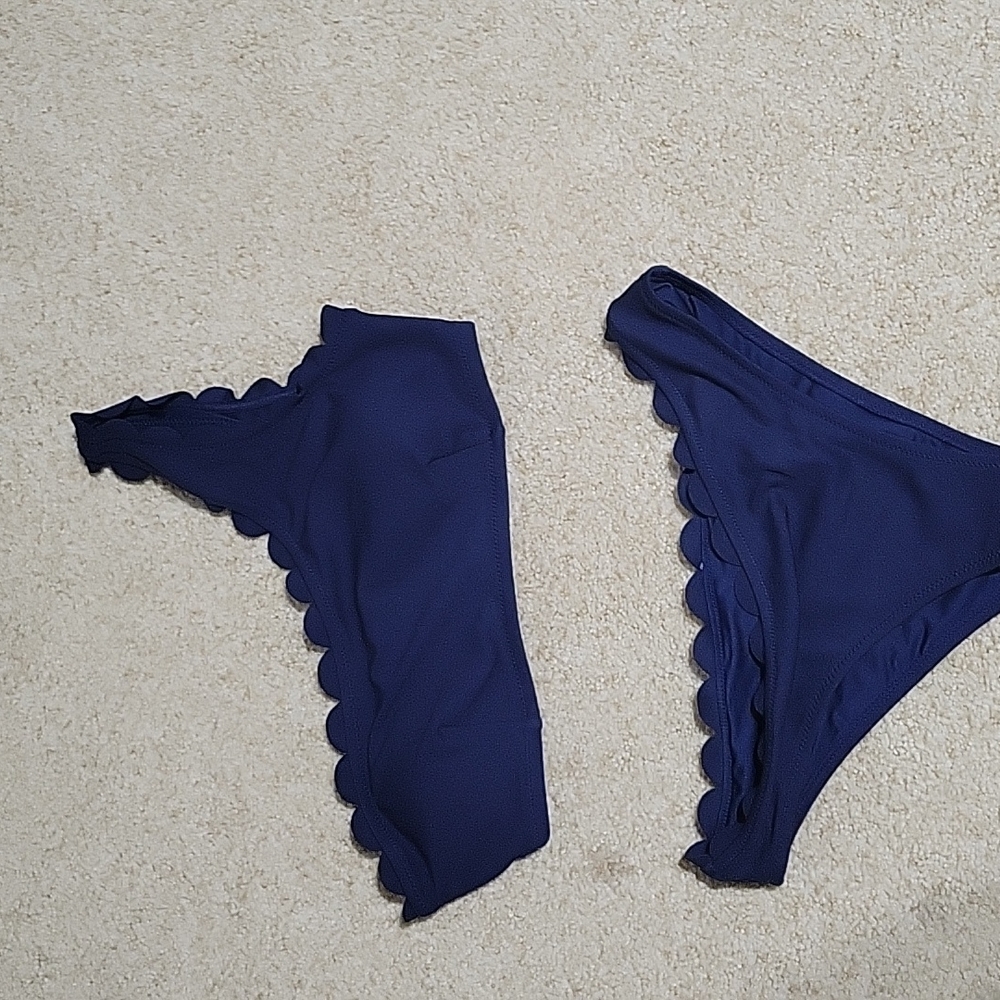 Bathing suit